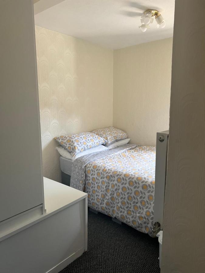 Cosy 2 Bedroom Flat London Exterior photo